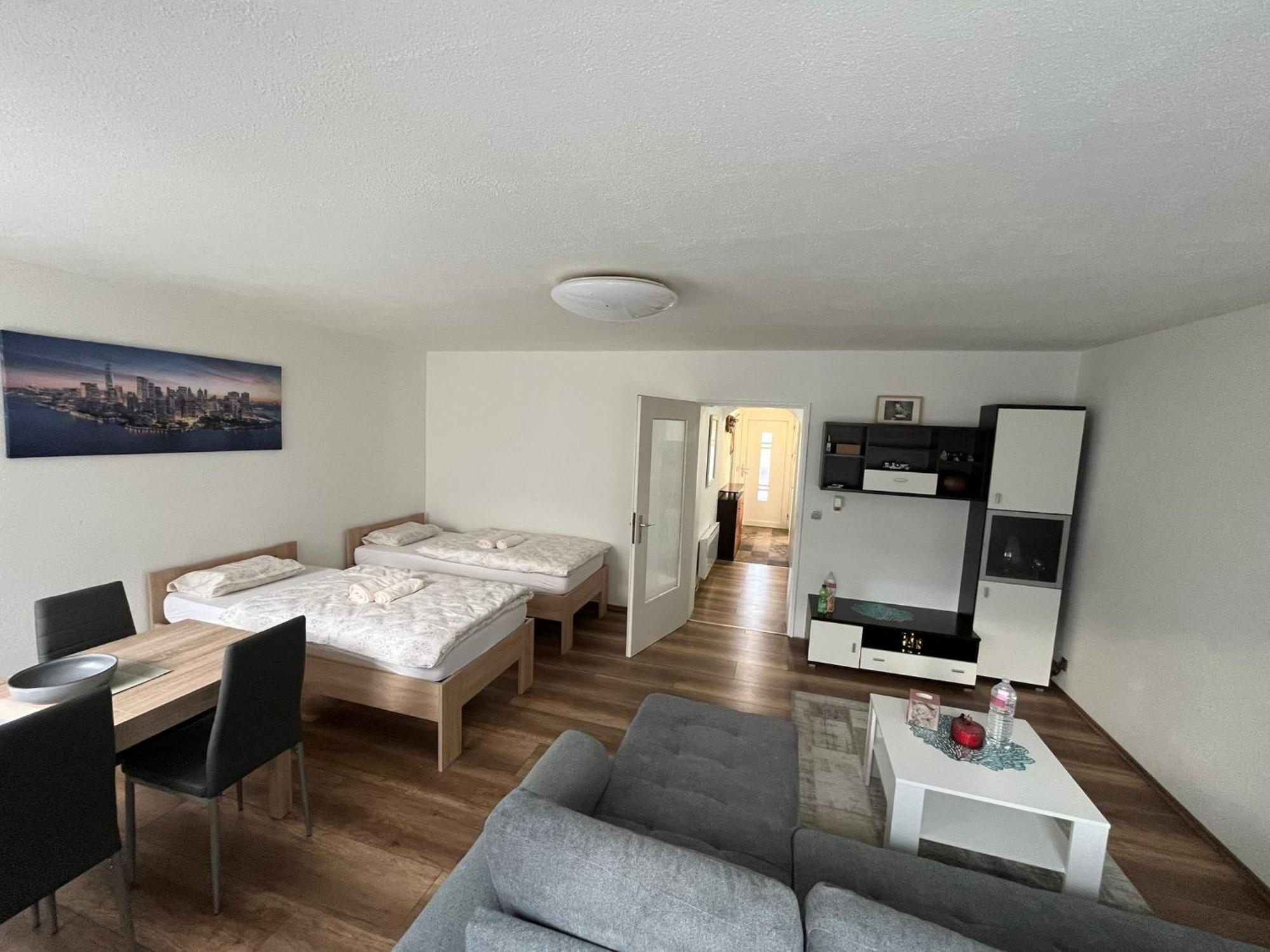 Modernes Apartment Saarbrücken Eksteriør billede