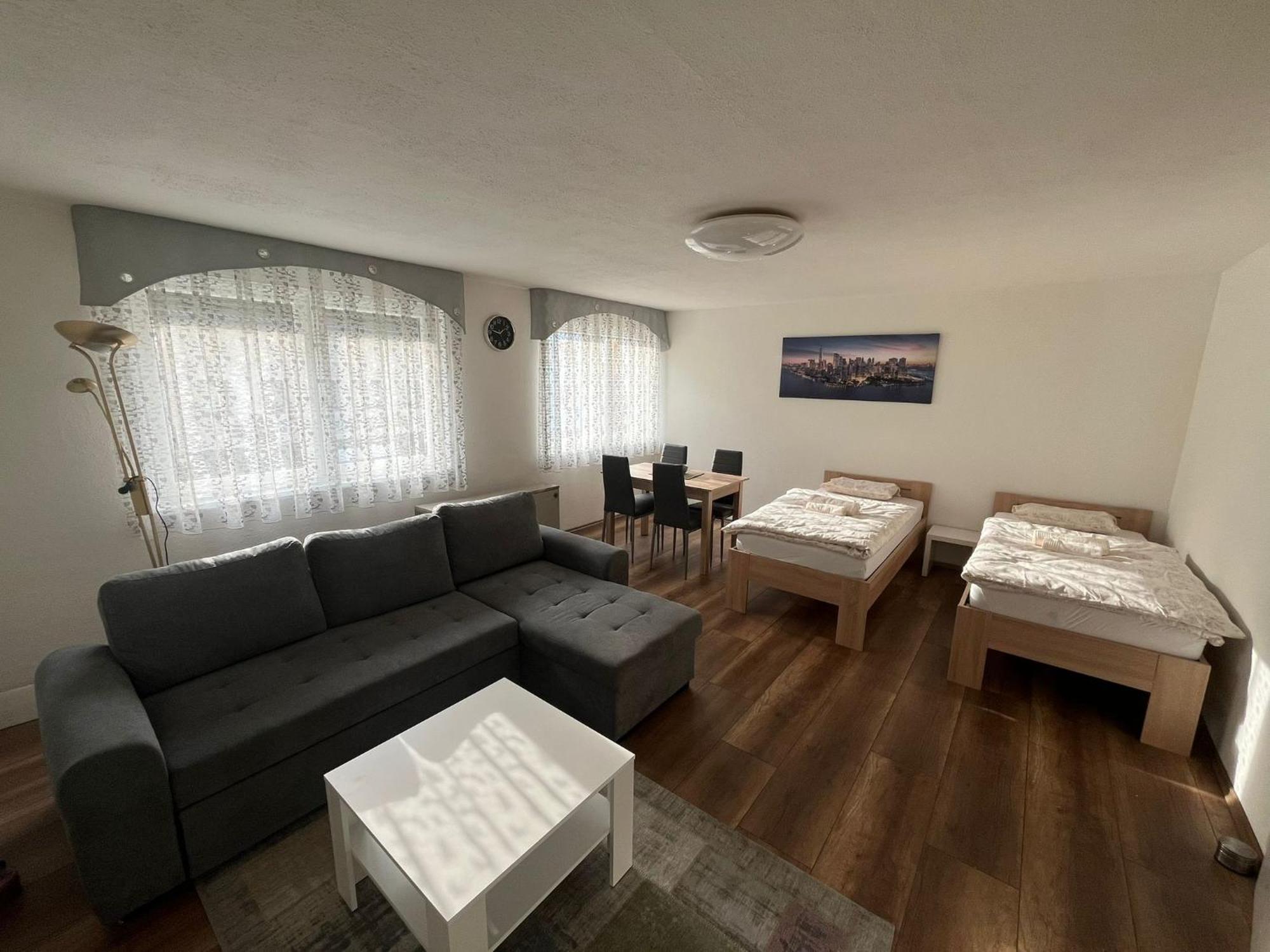 Modernes Apartment Saarbrücken Eksteriør billede